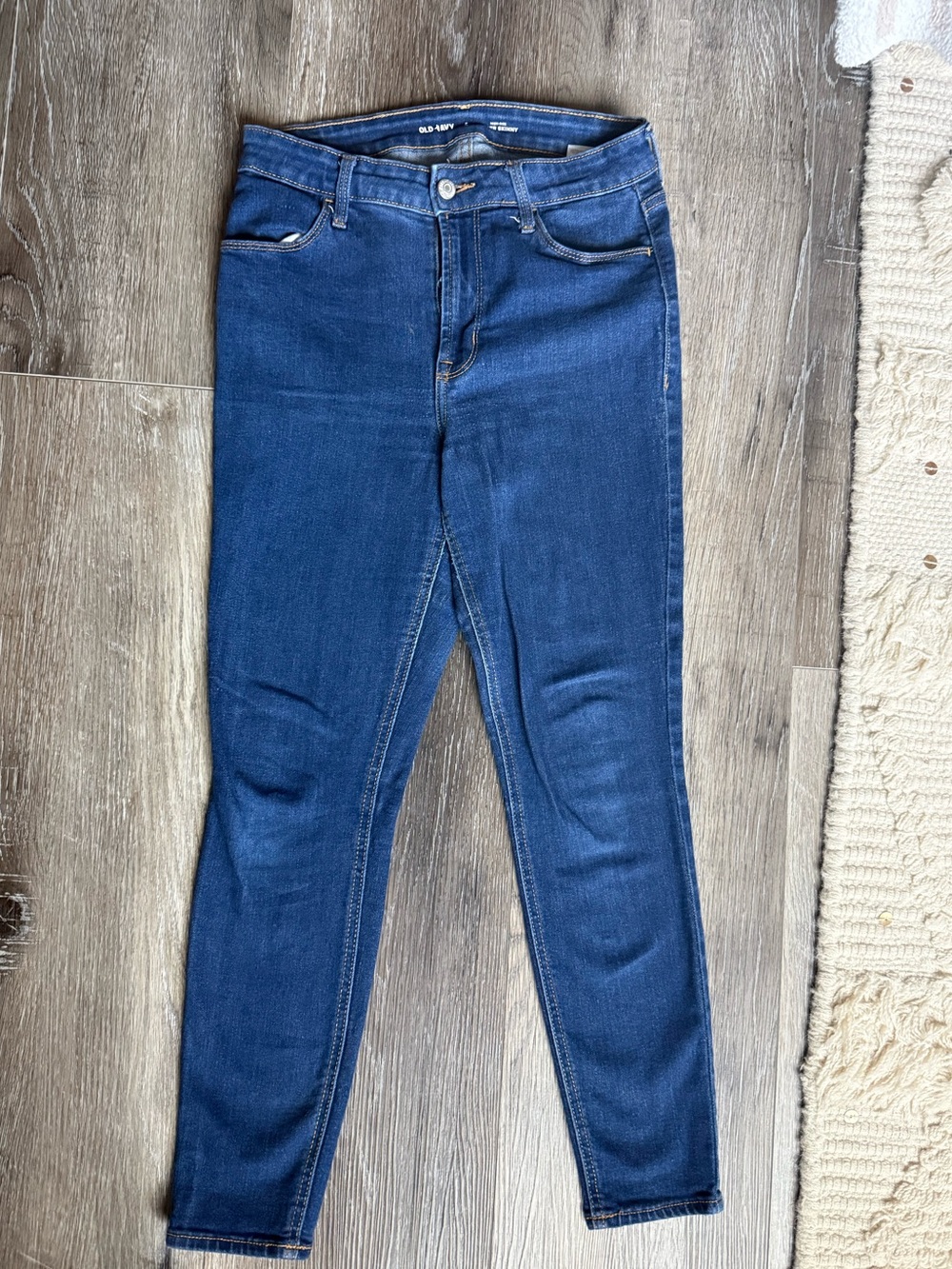 Old Navy Women's Blue Skinny Jeans - Mid Wash Stretch